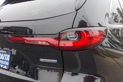 2024 Mazda CX-90 PHEV Premium Plus
