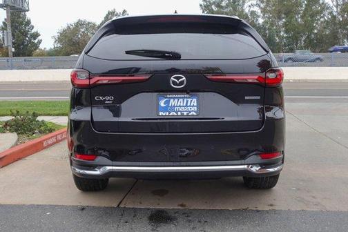 2024 Mazda CX-90 PHEV Premium Plus