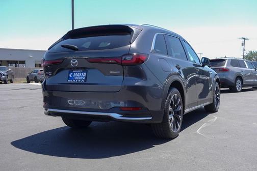 Machine Gray Metallic 2024 Mazda CX-90 PHEV Premium