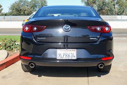 2024 Mazda Mazda3 FWD w/Preferred Package