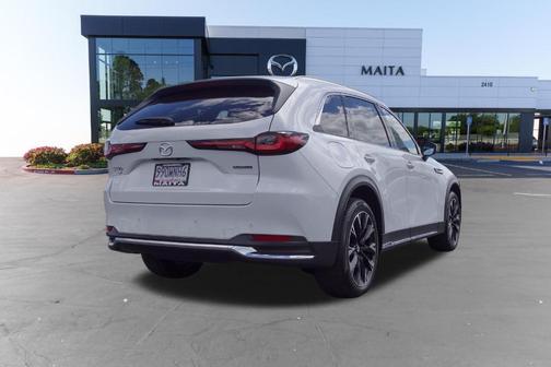 Rhodium White Metallic 2024 Mazda CX-90 PHEV Premium Plus
