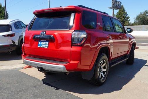 2024 Toyota 4Runner TRD Off Road