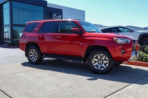 2024 Toyota 4Runner TRD Off Road