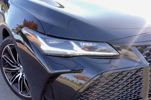 2019 Toyota Avalon XLE Touring