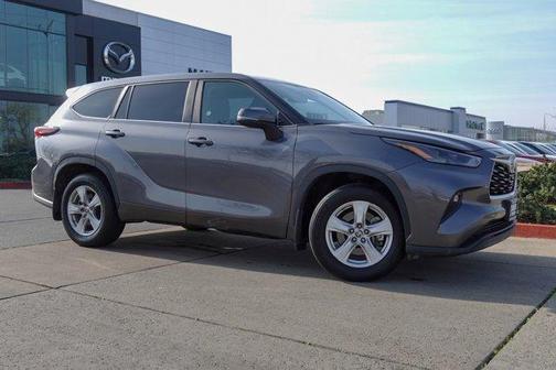 2024 Toyota Highlander 