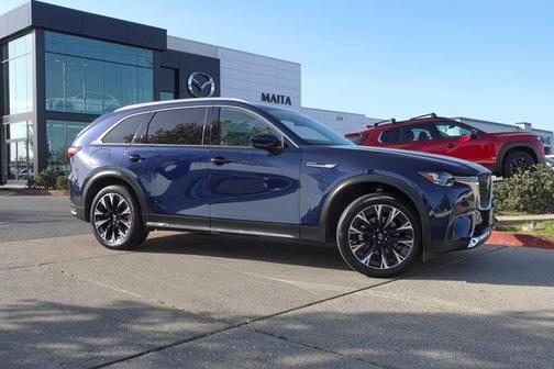 2024 Mazda CX-90 PHEV Premium Plus