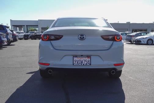 Ceramic Metallic 2025 Mazda Mazda3 FWD w/Select Package