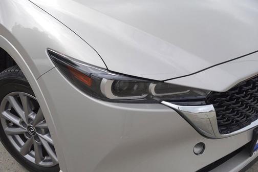Platinum 2025 Mazda CX-5 2.5 S Preferred Package