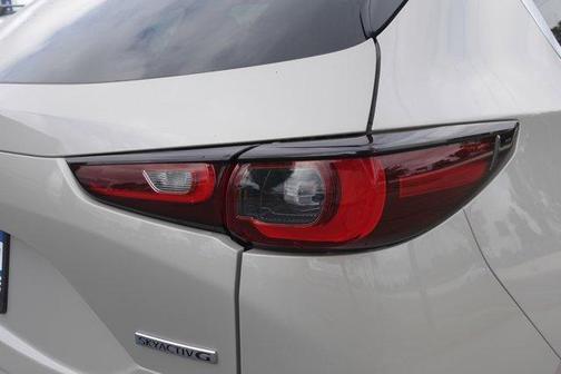 Platinum 2025 Mazda CX-5 2.5 S Preferred Package