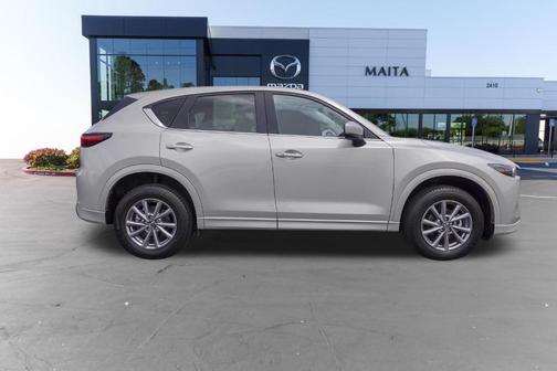 Platinum 2025 Mazda CX-5 2.5 S Preferred Package