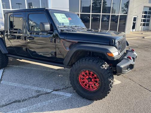 2025 Jeep Gladiator Sport