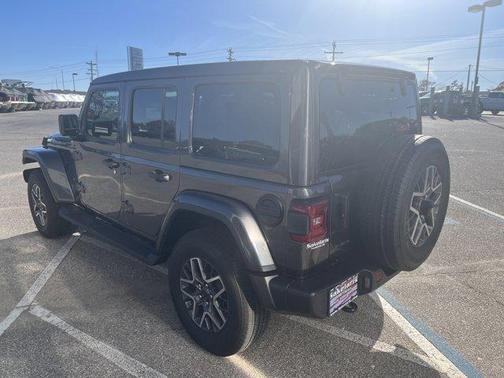 2025 Jeep Wrangler Sahara