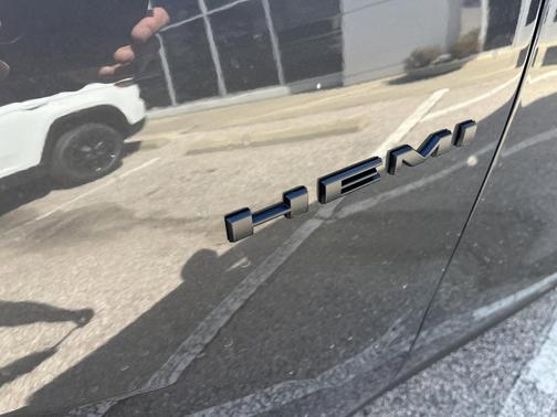 Vapor Gray 2026 Dodge Durango GT HEMI V8