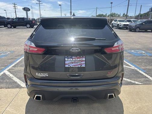 2019 Ford Edge ST
