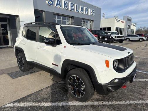 2023 Jeep Renegade Trailhawk