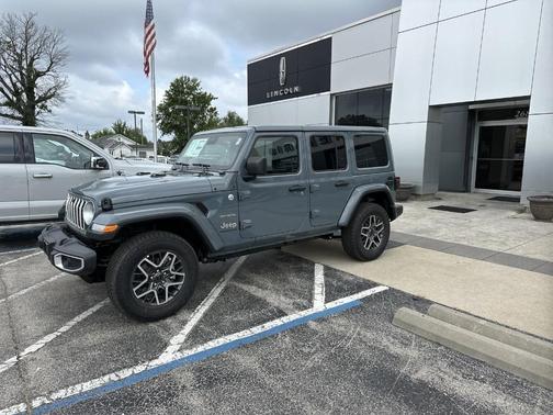 2024 Jeep Wrangler Sahara