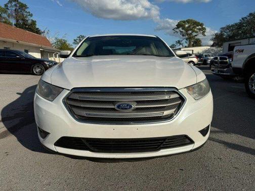 2013 Ford Taurus SEL