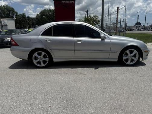2005 Mercedes-Benz C-Class C230 Kompressor Sport