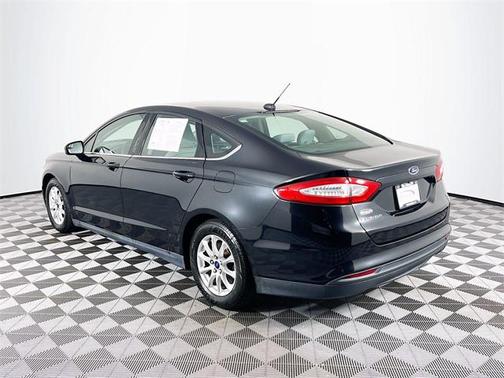 2015 Ford Fusion S
