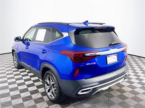2023 Kia Seltos EX