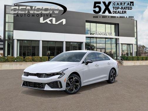 Snow White Pearl 2026 Kia K5 GT-Line