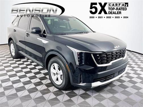 2024 Kia Sorento LX