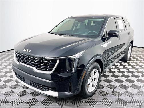 2024 Kia Sorento LX