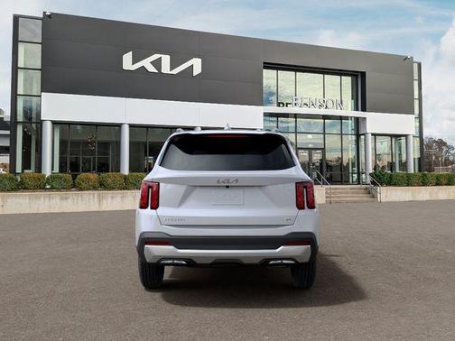 Glacial White Pearl 2026 Kia Sorento S