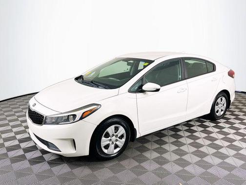 Clear White 2017 Kia Forte LX