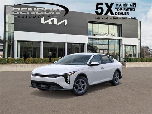 2025 Kia K4 LXS
