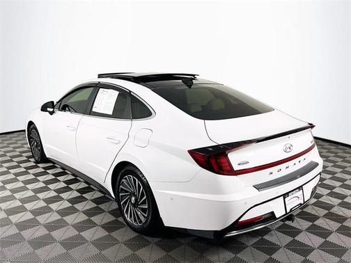 2023 Hyundai SONATA Hybrid Limited