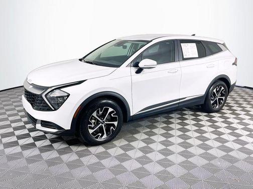 2023 Kia Sportage EX