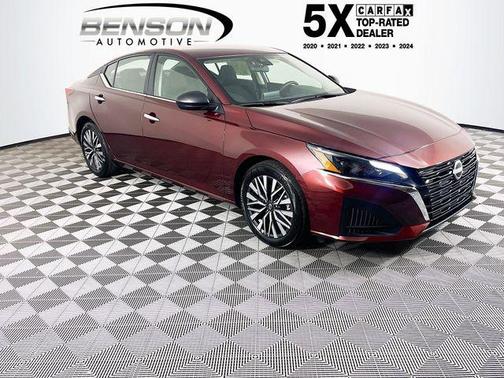 Garnet Pearl Metallic 2025 Nissan Altima 2.5 SV