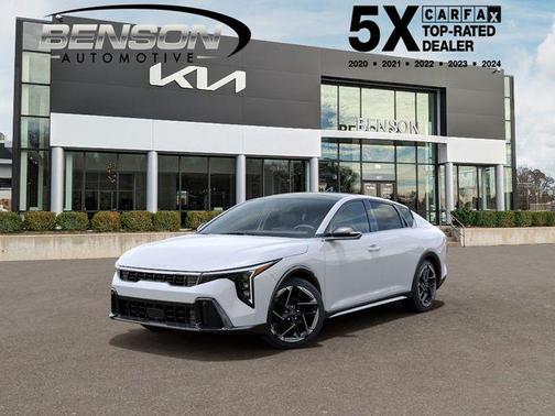 Pearl 2026 Kia K4 GT-Line
