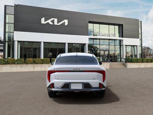 Pearl 2026 Kia K4 GT-Line