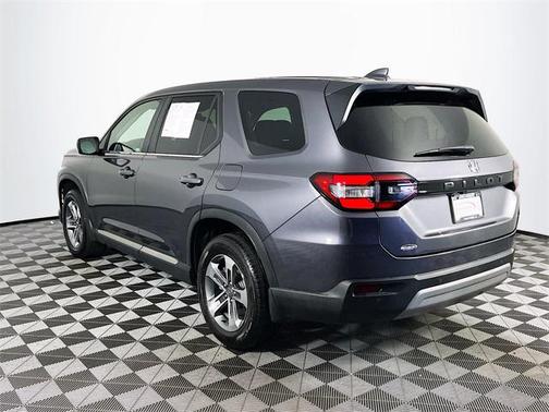 2024 Honda Pilot EX-L 7 Passenger