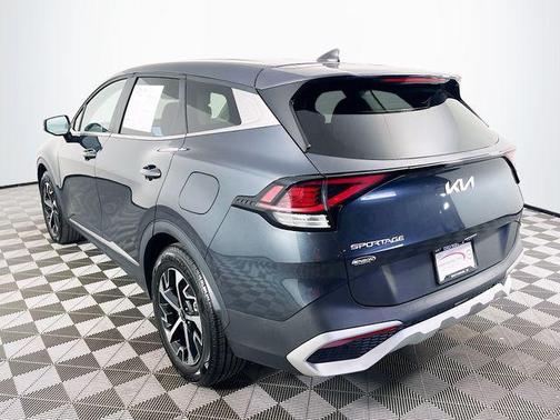 Gravity Gray 2025 Kia Sportage EX