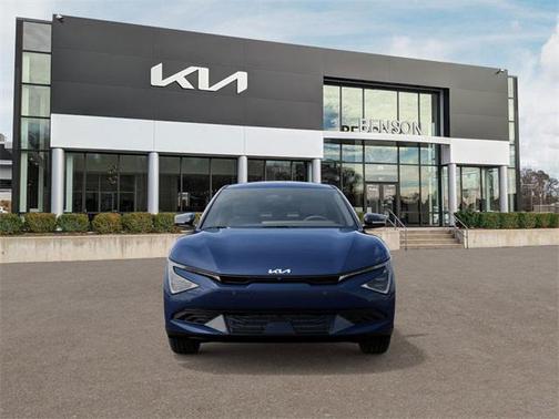 2025 Kia EV6 Light