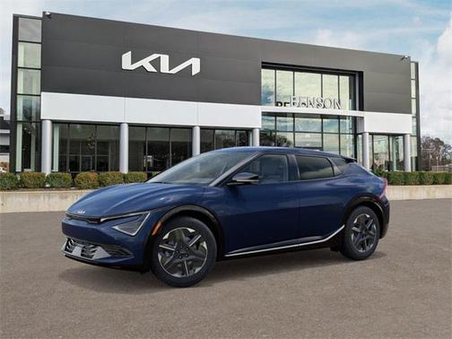 2025 Kia EV6 Light