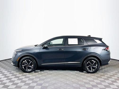 Gravity Gray 2025 Kia Sportage Hybrid LX