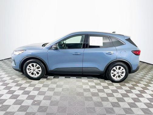 Vapor Blue Metallic 2025 Ford Escape Active