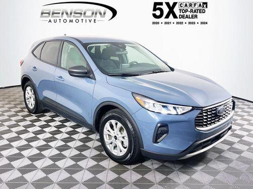 Vapor Blue Metallic 2025 Ford Escape Active