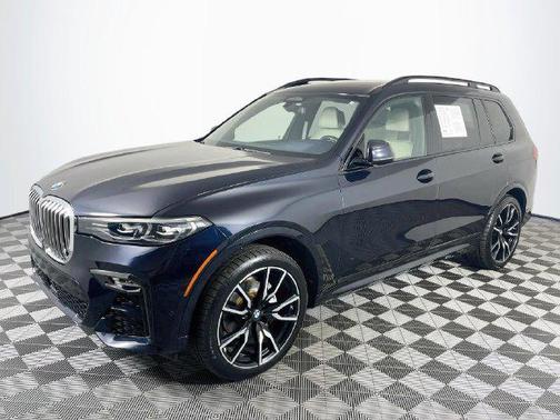 Carbon Black Metallic 2019 BMW X7 xDrive40i