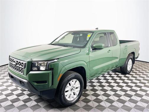 2023 Nissan Frontier SV