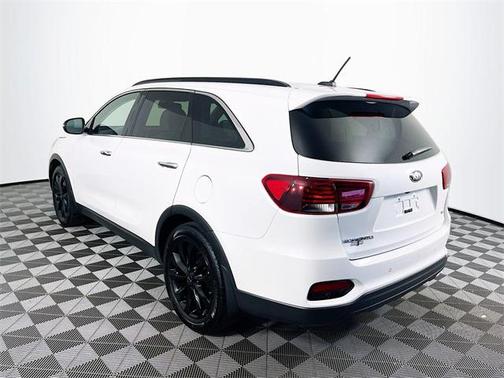 2020 Kia Sorento S