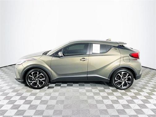 2021 Toyota C-HR XLE