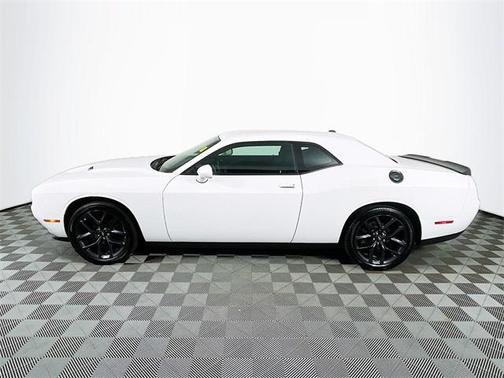 2020 Dodge Challenger SXT