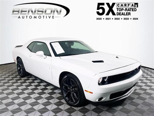 2020 Dodge Challenger SXT
