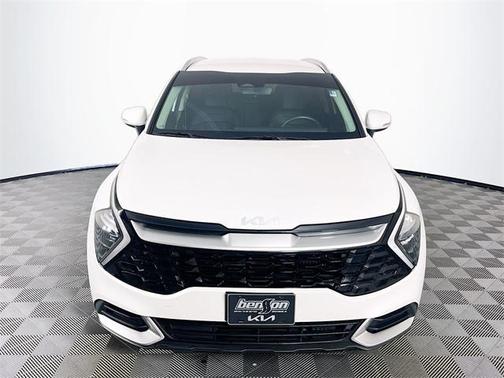 2023 Kia Sportage Hybrid EX