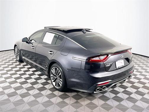 2019 Kia Stinger Premium